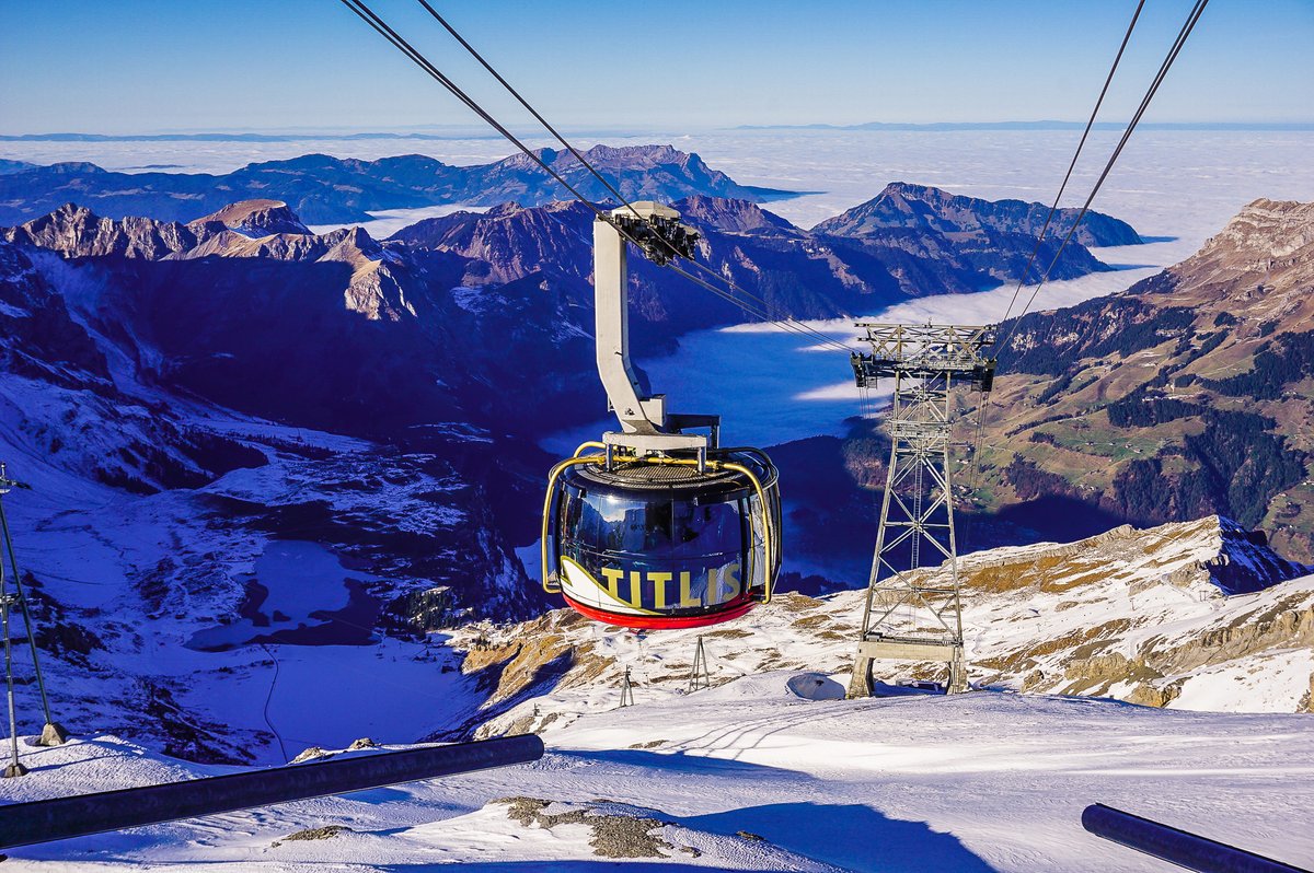 Núi tuyết titlis cùng đoàn khách eurotravel.jpg